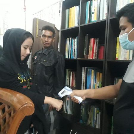 Bumimi Homestay Painan Luaran gambar
