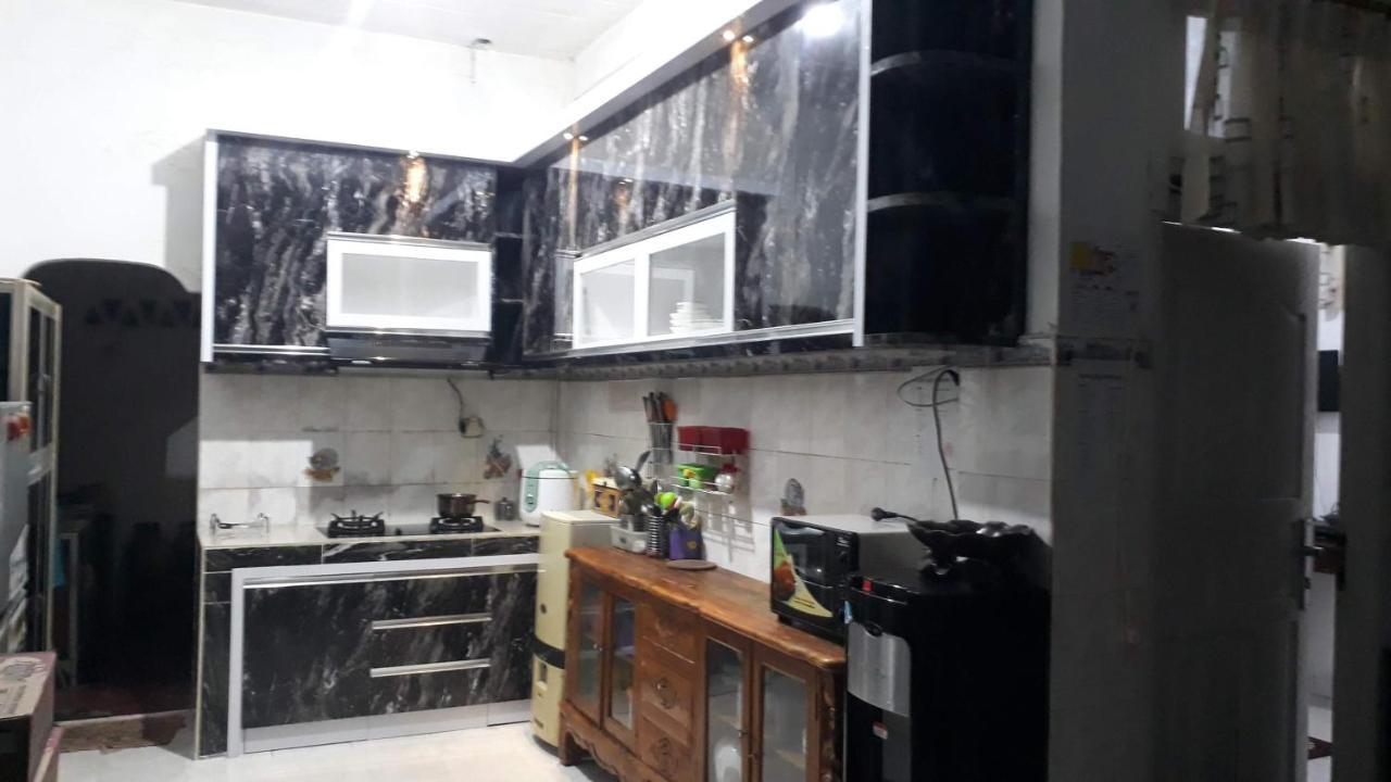 Bumimi Homestay Painan Luaran gambar